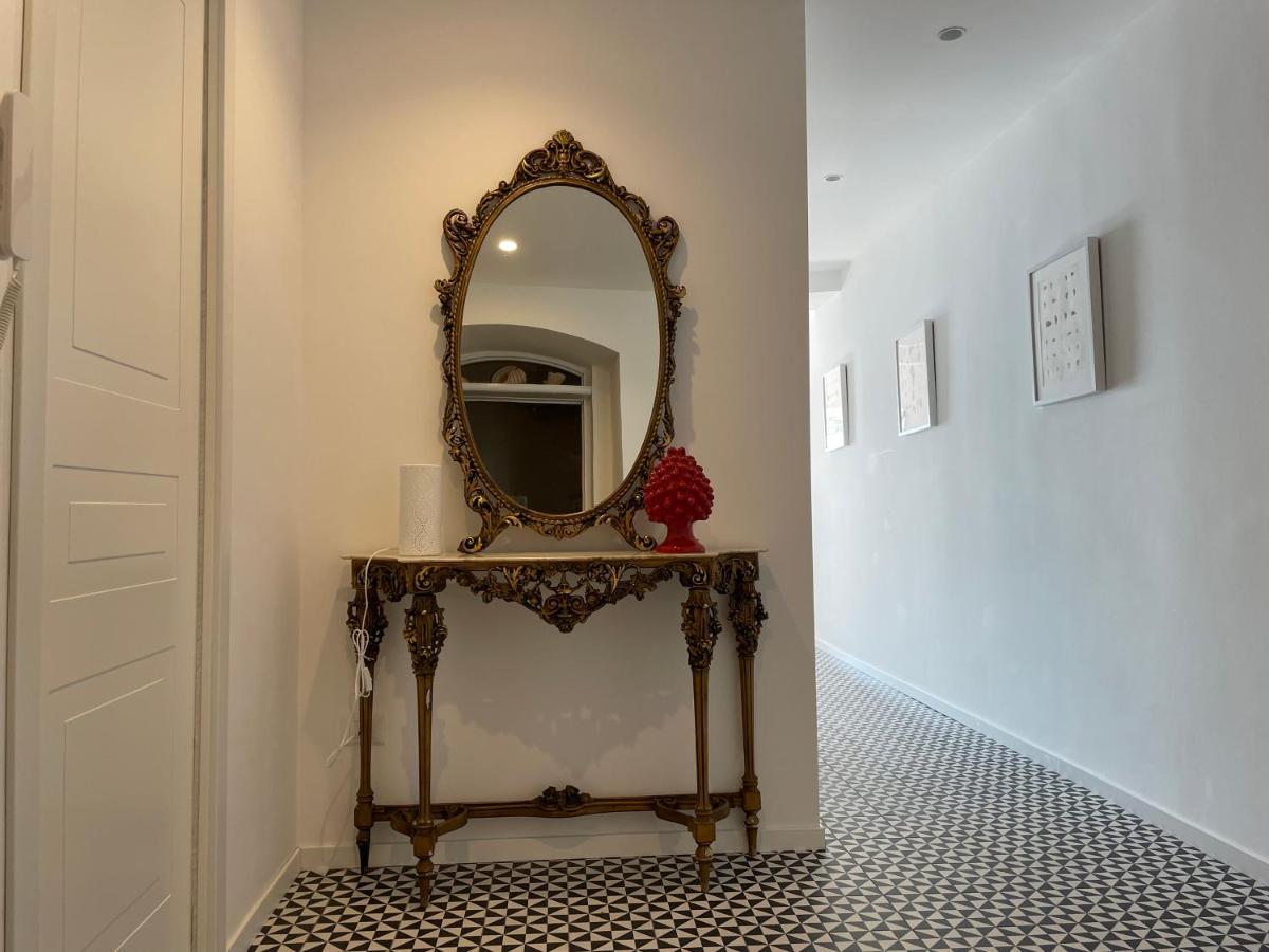 דירות מילאצו I Mezzanini Di Palazzo Bonaccorsi מראה חיצוני תמונה